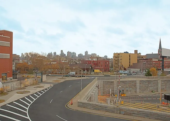 Brooklyn Motor Inn